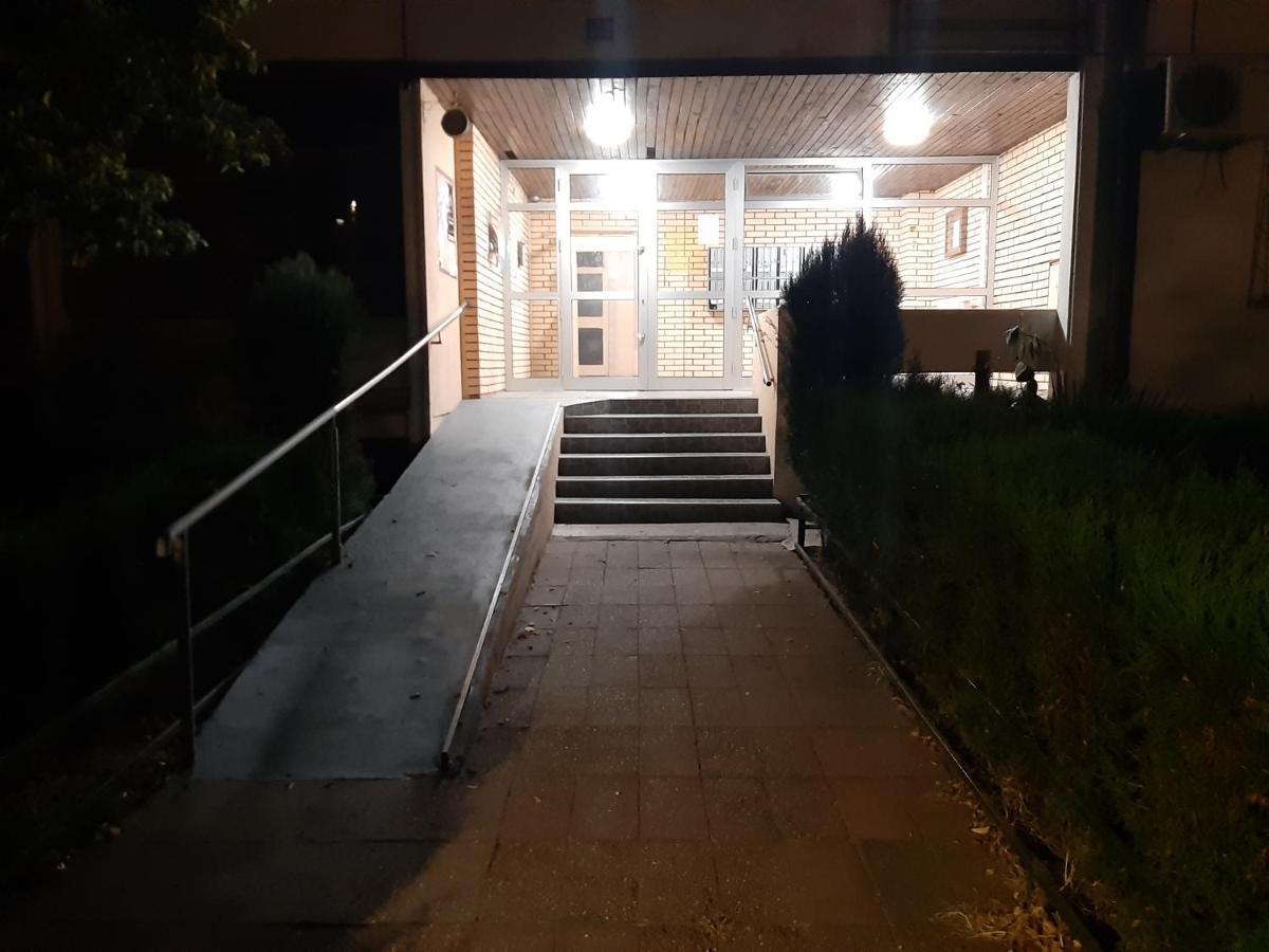 Serbian Home, Gandijeva 162 Belgrád Kültér fotó